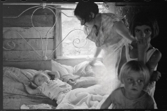 0007_Wife of sharecropper with  sick child