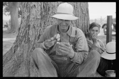 0012_  Lunchtime, Pulaski County
