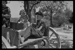 0030_Tenant farmer and children , Lee County