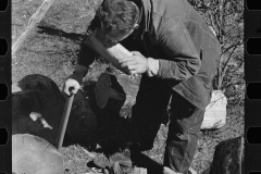 0115_Chopping wood for the schoolteacher, Shenandoah