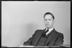 0166_Judge Dailey,   location unknown