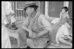 0169_ Sharecropper and children , Mississippi County, Arkansas