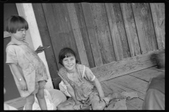 0170_Sharecropper's children , Mississippi County, Arkansas