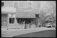 0455_and street corner, Nashville, Indiana