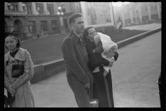 0514 _ Couple possibly viewing the Armistice Parade , Omaha