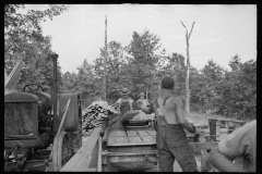 0628_ Tractor driving saw-bench , Skyline Farms, Alabama