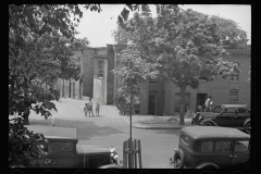 0676_Leafy  district ,  good housing, probably Washington D.C.