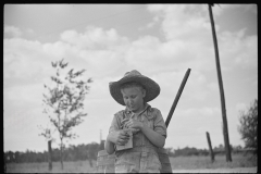 0785_Young strawberry picker , near Lakeland ,Florida