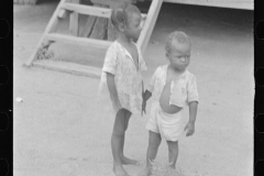 0805_Black American children at play , Alabama