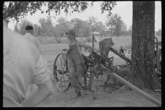 0807_Sharecropper's yard , Hale County , Alabama