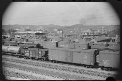 0991_Freight yards Charleston , West Virginia