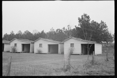 1086_ Housing with garage space