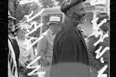 1488_Spoiled negative with error , man at auction , Vermont