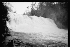 1620_River in spate ,Falls Creek, Tennessee