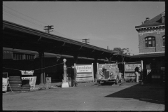 1931_Garage services /tyre fitters alongside tracks Hagerstown Maryland