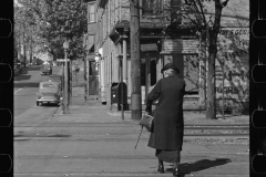 1932_Lady crossing the street , Hagerstown Maryland