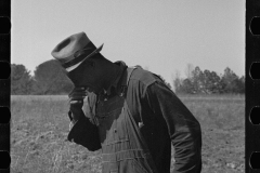 2061_Farm worker , possibly Gee's bend, Alabama