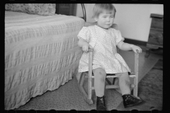 2199_ Child of homesteaders,  Westmoreland Homesteads, Mount Pleasant,  Pennsylvania.