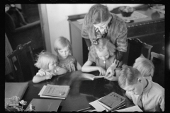 2215_Probably home-schooling , Westmoreland Homesteads,  Pennsylvania.