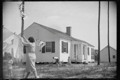 2268_ Hanging out the washing , one of the new homesteads, Penderlea, North Carolina