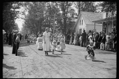 2303_Family parade,  the fair, Albany, Vermont.