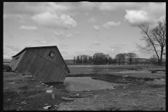 2335_Flood damage from Connecticut River near Northampton, Massachusetts