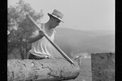 2807_Lumber mill worker, Lowell, Vermont