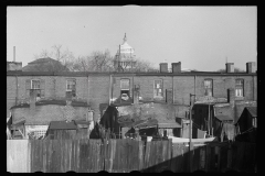 2976_Deprived area of Washington DC in sight of the Capitol .