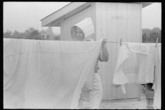 3280_ Mrs Lestor Barnes , resettled farmer's wife , Wabash Farms , Indiana