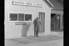 3456_Office for the Farmer's Union Co-op elevator, Centralia, Kansas