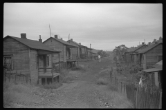 3562_Lowgrade company hosing , Chaplin, West Virginia