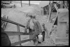 3666_ Change of shift, coal mine, Maidsville, West Virginia