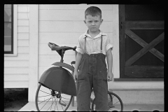 3872_Son belonging the Pope family, Irwinville Farms, Georgia