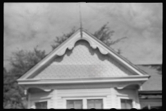 3967_Decorative gable in Enfield , North Carolina