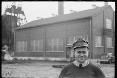 4205_Arthur Rothstein  at Old Ben No. 8 Mine