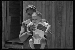 0037_Black_American mother and child , Tupleno