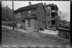 0205_House possibly for re-development , Mariemont, Ohio