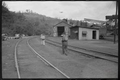 0706_killed negative awaiting caption  and to be defined