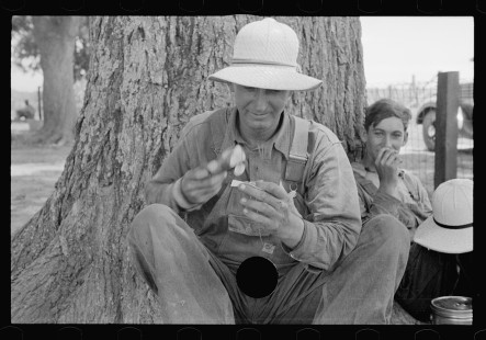 0012_ Lunchtime, Pulaski County