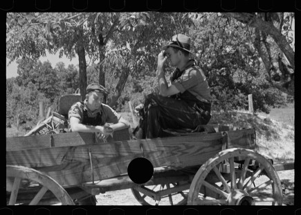 0032_Tenant farmer with wagon