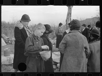 0141_Mrs. Eddie Nicholson, possibly begging, Shenandoah