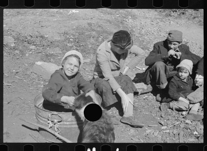 0158_Dicee Corbin with grandchildren