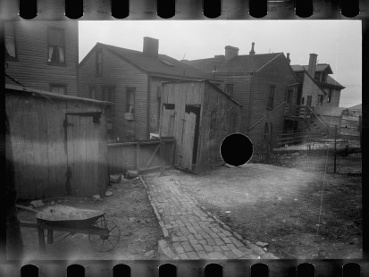 0176_Typical housing , Steel Subdivision outside Cincinnati