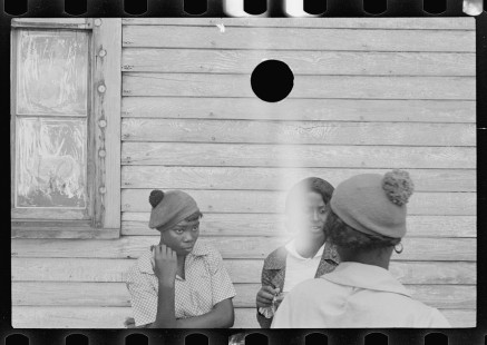 0227_Scene in front of church, Little Rock, Arkansas