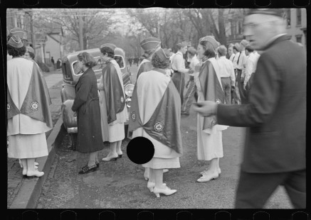 0264_Female Legionnaires, Bethlehem, Pennsylvania