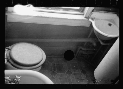 0331_ Sub-standard housing, Washington D.C.