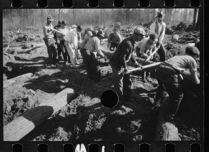 0358_ Bridge building, Prince George's County