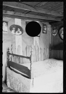 0392_Bed, typical cabin, Garrett County
