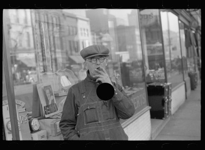 0511_Possibly Lower Douglas Street, Omaha