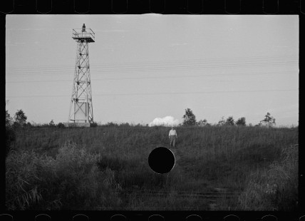0604_Aerial structure , probably Plaquemines Parish